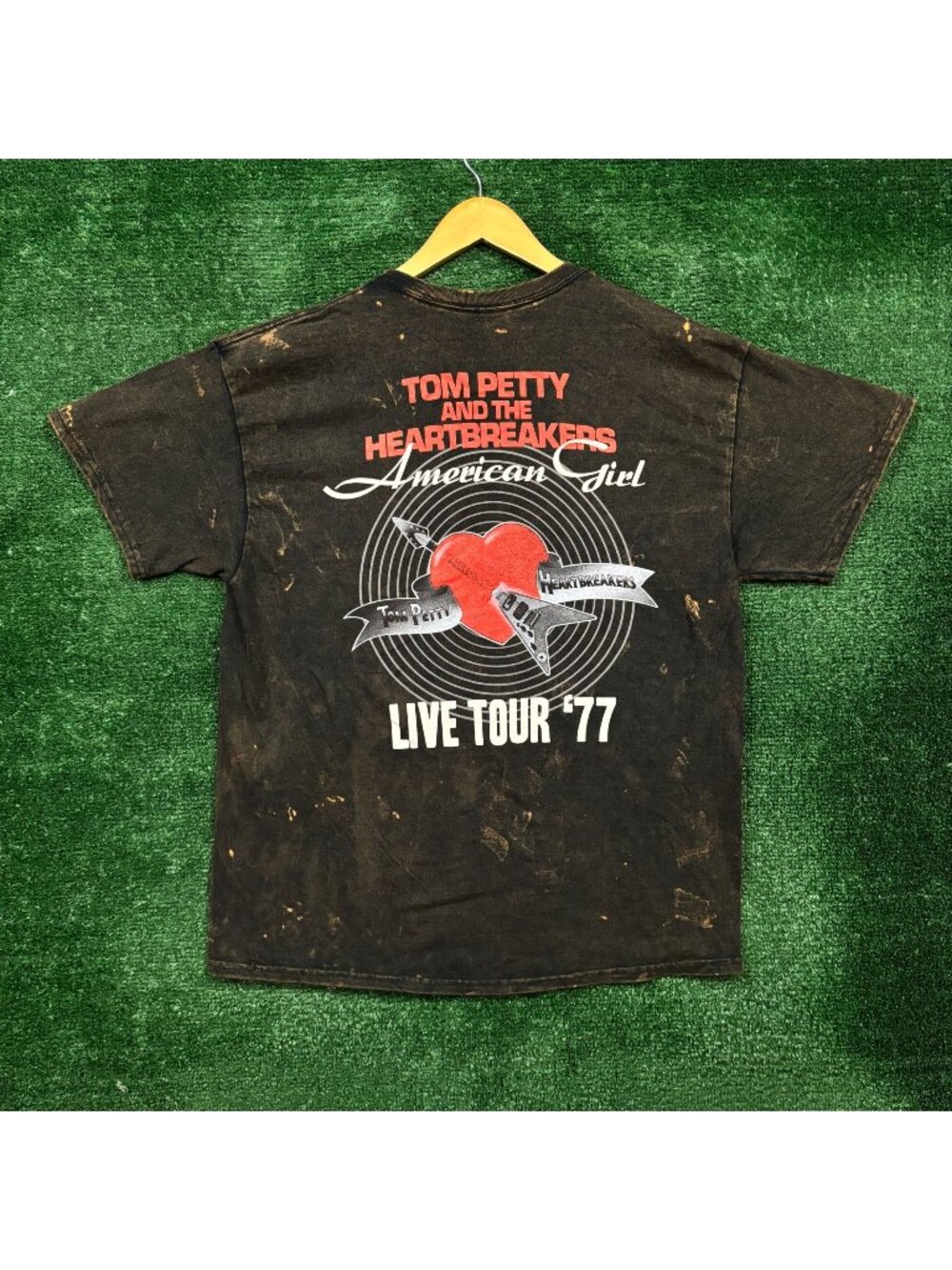 Tom Petty and The Heartbreakers American Girl Tour Band Mineral Wash T-Shirt XL